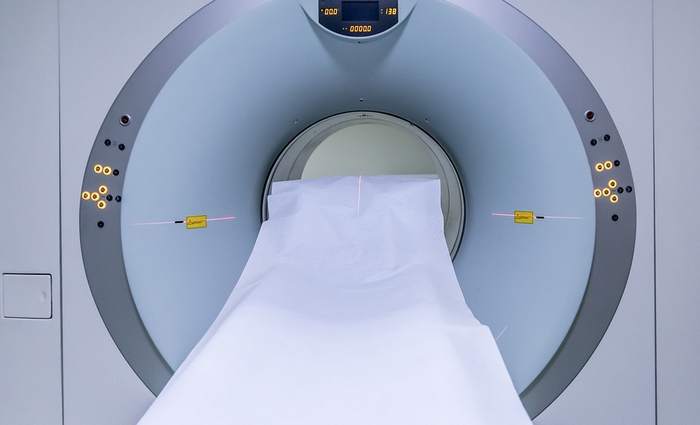 В Бразилии магнитно-резонансный томограф «застрелил» сына пациентки/>
			</div>
			

			<!-- END PAGE POSTER -->

			<div class=